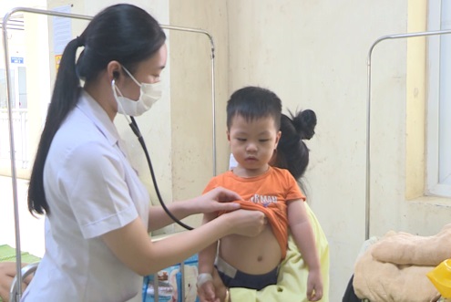 Y tế: Chủ động phòng bệnh cho trẻ khi thời tiết giao mùa